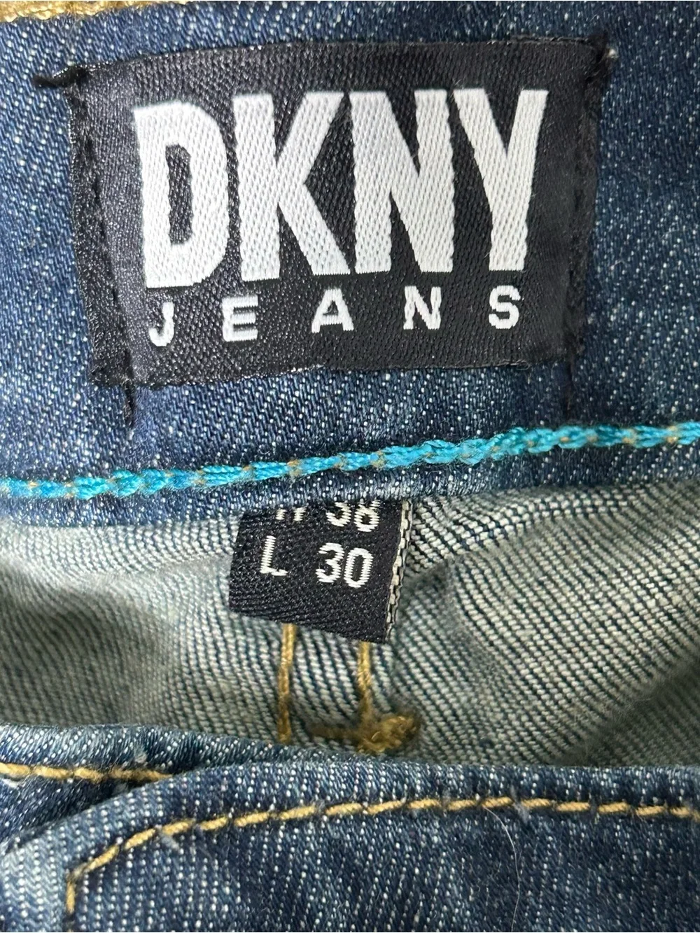 New DKNY Bedford Slim Fit Jeans Mens Tag Size 38X30 Dark Wash Stretch Blue Denim